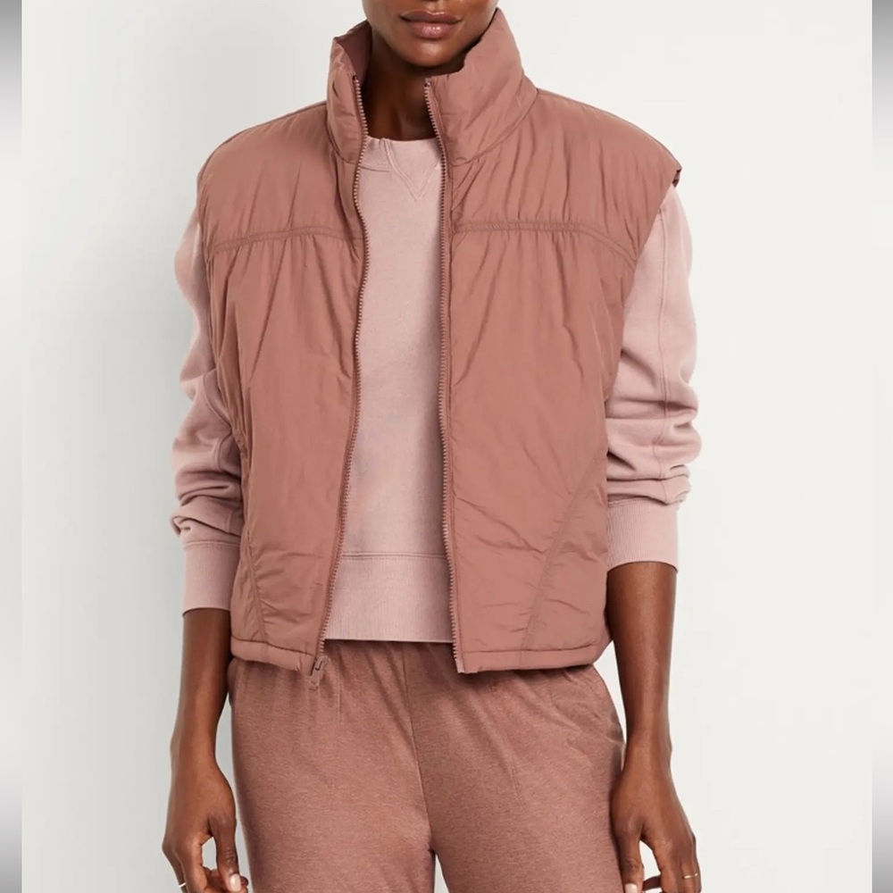 Old Navy Water Repellent Zipper Vest